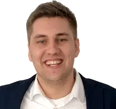 A portrait of Lukas Goetz, Co-founder & Chief Executive Officer at Amay.